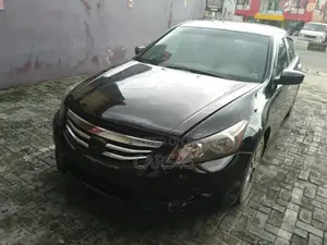 Honda Accord 2010 Black