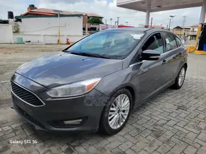 Ford Focus 2015 Gray