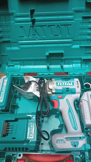 Total Tools P20s Series 20v Lithium-ion Cordless Impact