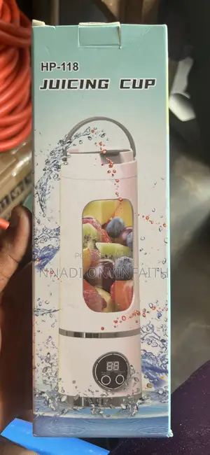 Rechargeable Blender/ Juicer