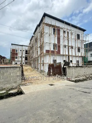 2bdrm Apartment in In An Estate, Aguda / Surulere for sale