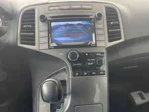Toyota Venza XLE 4dr Wagon (2.7L 4cyl 6A) 2015 Silver