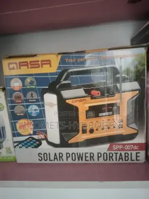 Qasa Solar Generator With Solar Panel