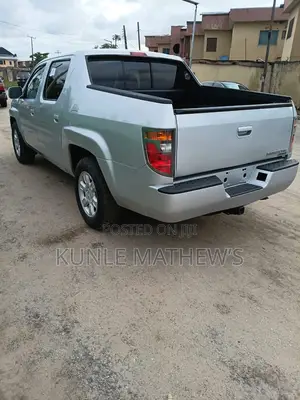 Honda Ridgeline 2006 Silver