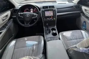 Toyota Camry 2016 Gray