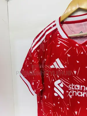 Liverpool New Home Jersey