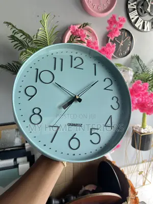 Quartz Wallclock