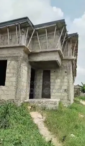 An Uncompleted Building of 3/2 Bedroom at Ugolo Okpe for Sale