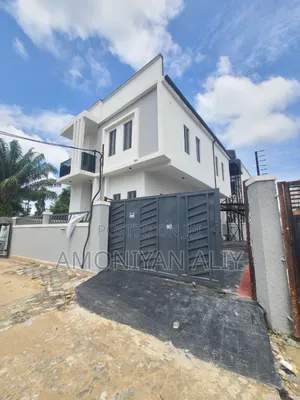 4bdrm Duplex in Close To Abraham, Off Lekki-Epe Expressway for sale