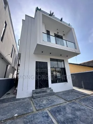 4bdrm Duplex in Olokonla for sale