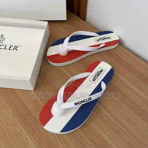 Moncler Quality Luxury Men Slippers