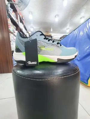 Pure Balance Tennis Shoe