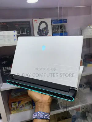 Laptop Alienware M15 R4 16GB Intel Core i7 SSD 512GB