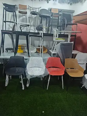 Metal Legs Plastic Restaurant Chairs