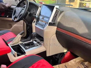 Toyota Land Cruiser 2022 Upgrading Screen With Console