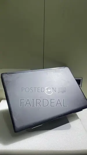 Laptop Dell Latitude 5580 8GB Intel Core i7 SSD 256GB