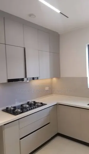 5bdrm Duplex in Parkview Estate for rent