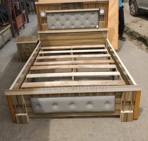 4.5 by 6 Executive Wooden Bedframe With 1 Bedside Drawer
