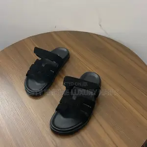 High Quality Luxury Hermes Black Chypre Slippers