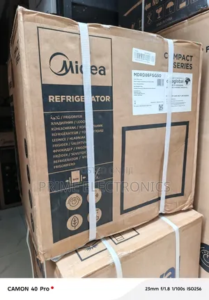 Midea Bedside Fridge