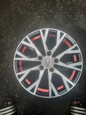 Quality Standard Toyota Camry Alloyed Wheel 16 Inch
