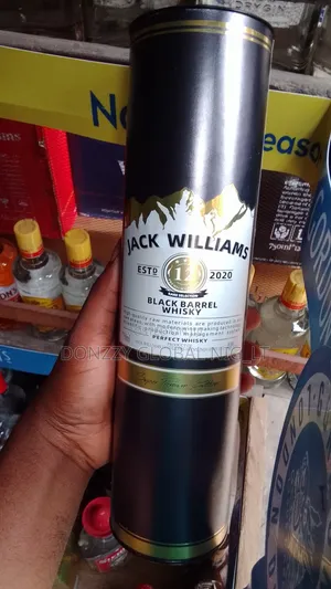 Jack Williams Black Barrel Whisky (12yrs)