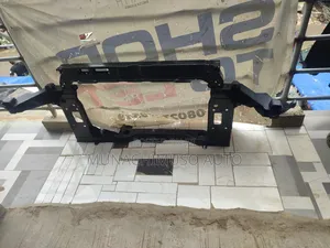 Front Radiator Support/Cut Hyundai Tucson 2016/19