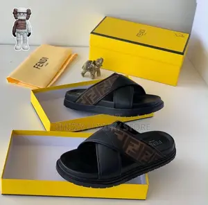 Fendi Quality Luxury Men Genuine Leather Pams