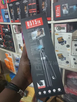 Q515tk Tracking Gimbal Selfie Stick