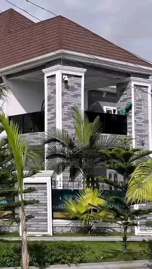 Furnished 6bdrm Duplex in Idu for sale