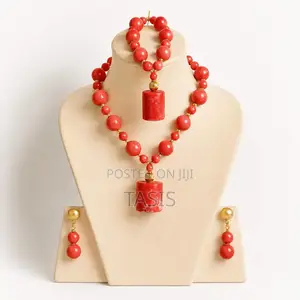 Round Coral With Dropping