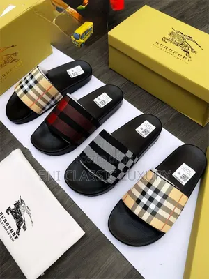 Burberry Luxury Men's Slides Well Banded Package