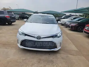 Toyota Avalon Touring (3.5L 6cyl 6A) 2018 White