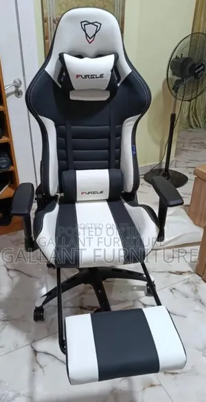 Quality Ergonomic Gaming Chair With Footrest