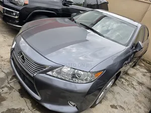 Lexus ES 2013 Gray