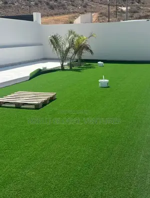 25mm Rich Green Artificial Grass Roll