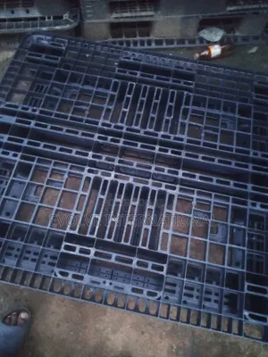 Solid Plastic Pallets