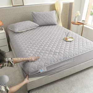 7 by 7 Waterproof Bedsheet Cover With 2 Pillow Case B3s