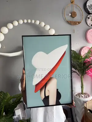 Stylish Glass Frame
