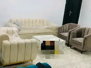 Top Tier High Quality Complete Set Sofa Chair