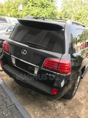 Lexus LX 570 2011 Black