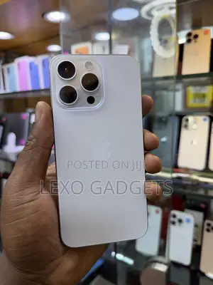 Apple iPhone 15 Pro Max 256 GB White