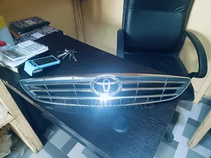 Front Grill/Grille for Toyota Camry 2005/2006