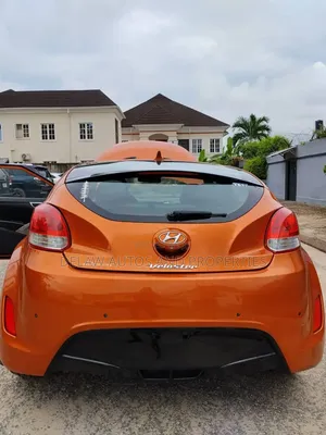 Hyundai Veloster 2013 Orange