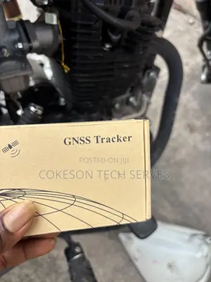 Vehicle Real and Accurate Surveillance GPS Car Tracker Installation