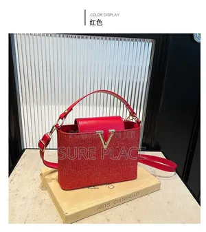 Ladies Stylish Leather Bag - Red