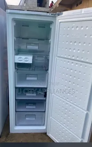 German Bosch Uplight Freezer