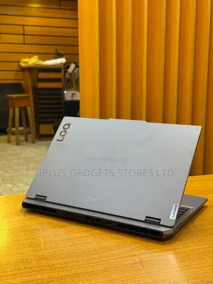 Laptop Lenovo LOQ 15AHP10 16GB AMD Ryzen 5 SSD 512GB