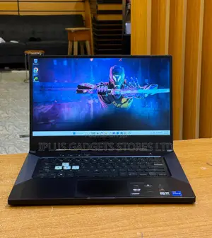Laptop Asus TUF Dash F15 8GB Intel Core i7 SSD 512GB