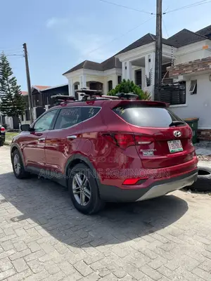 Hyundai Santa Fe 2017 Red